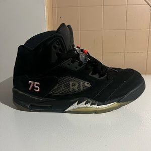 Jordan 5 Retro psg size 10.5